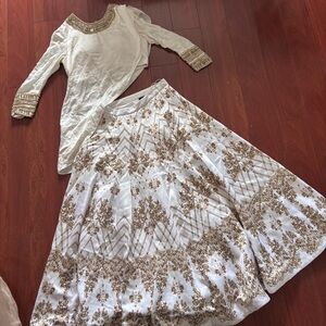 Intri printi by Pooja Solanki lehenga set